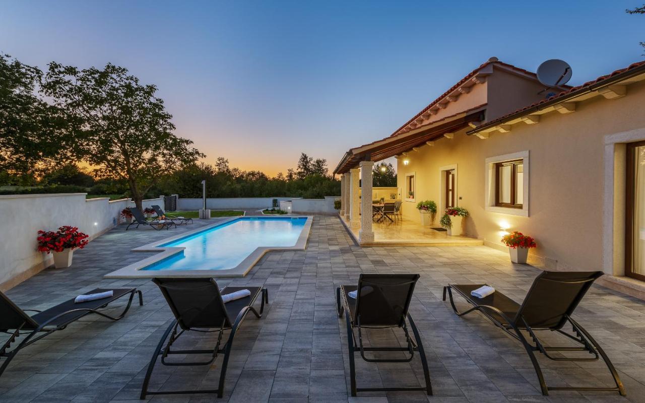 Villa Desapemani Žminj Dış mekan fotoğraf