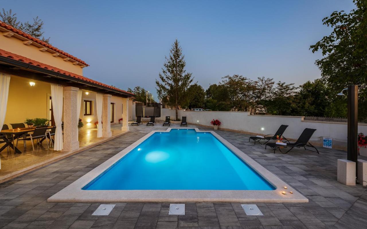 Villa Desapemani Žminj Dış mekan fotoğraf