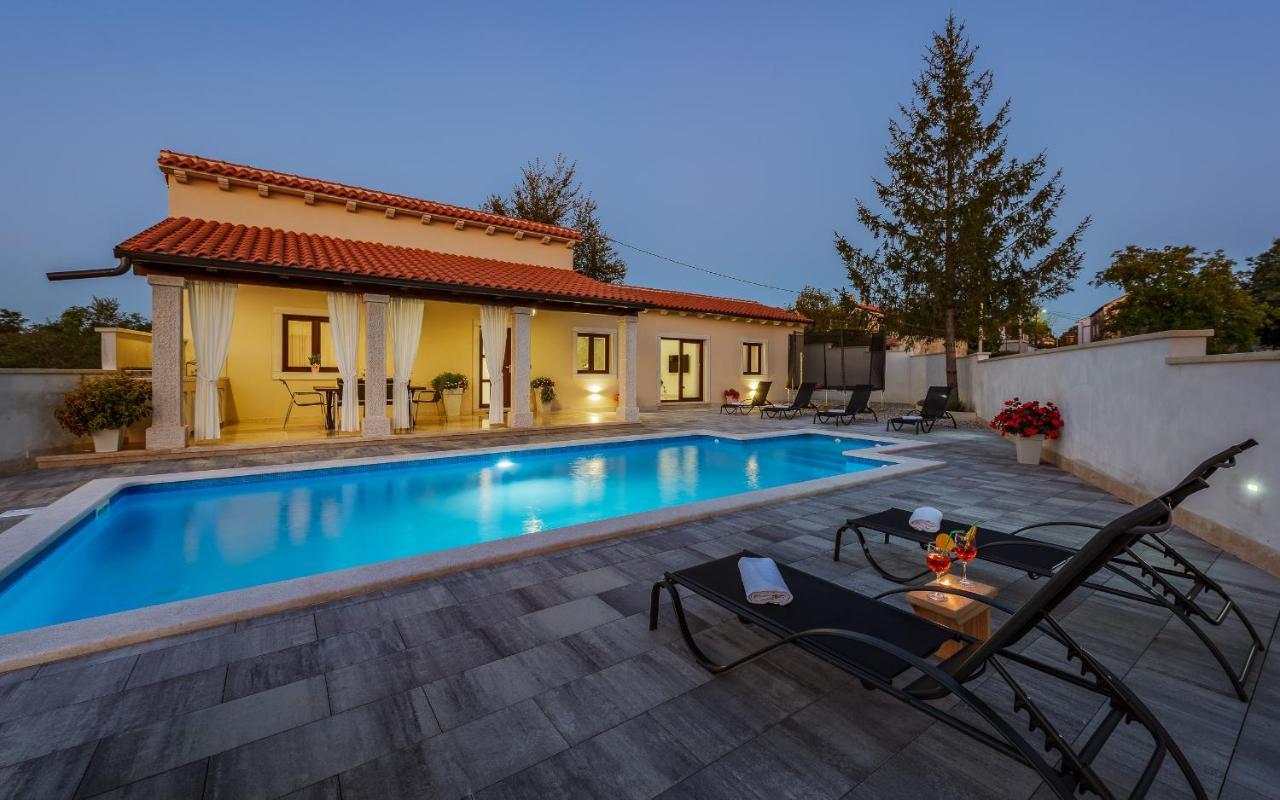 Villa Desapemani Žminj Dış mekan fotoğraf