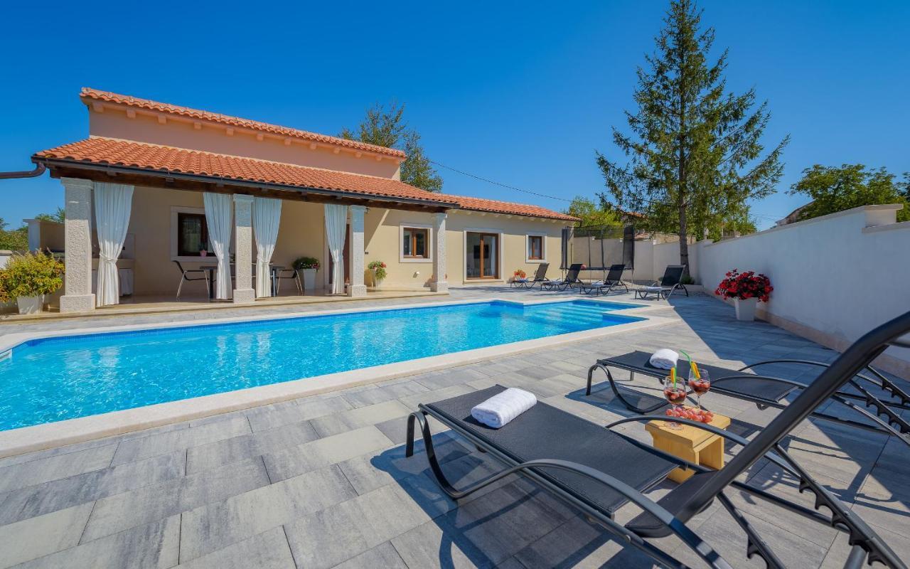 Villa Desapemani Žminj Dış mekan fotoğraf