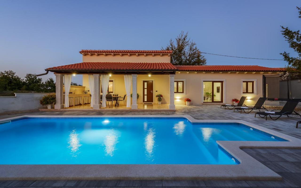 Villa Desapemani Žminj Dış mekan fotoğraf